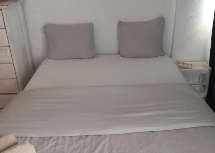 Costa By The * Costa da Caparica